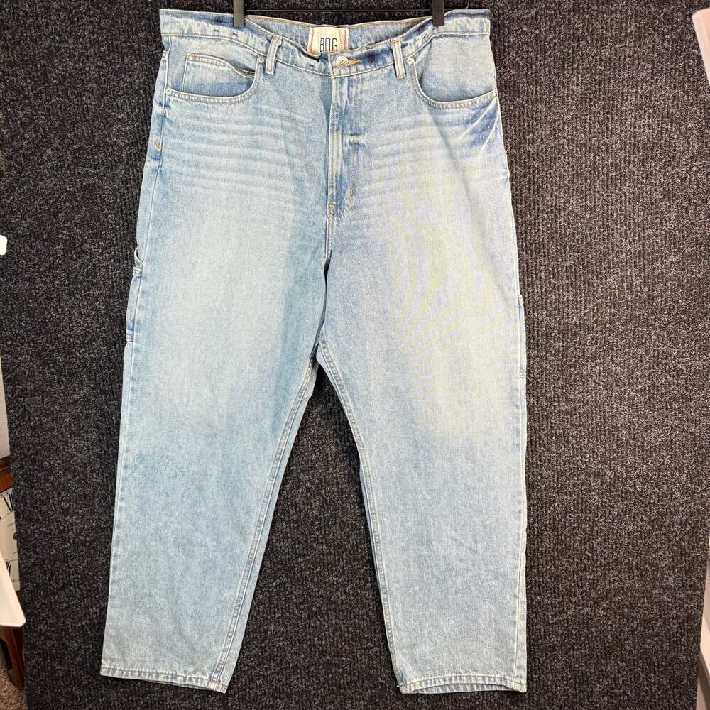 BDG Urban Outfitters Light Wash Relaxed Fit Denim Jeans